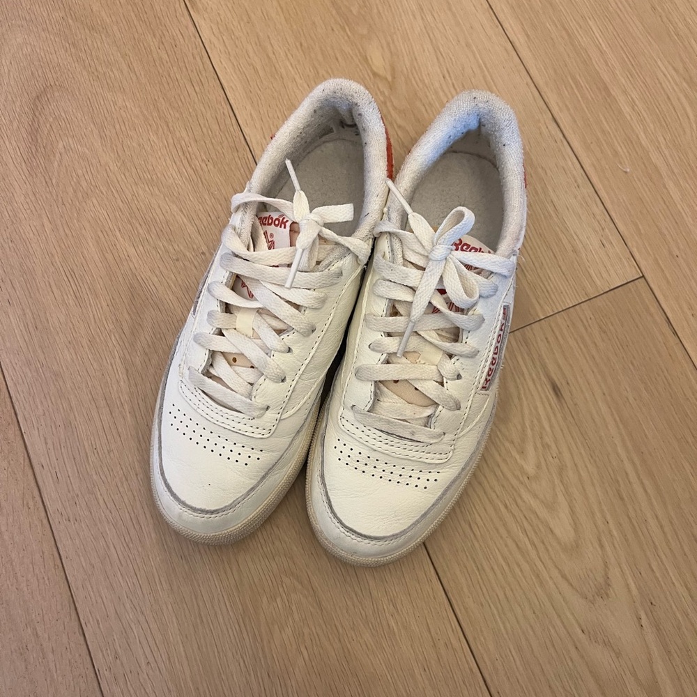 Reebok Club C 85 Vintage Sneakers in size 6.5